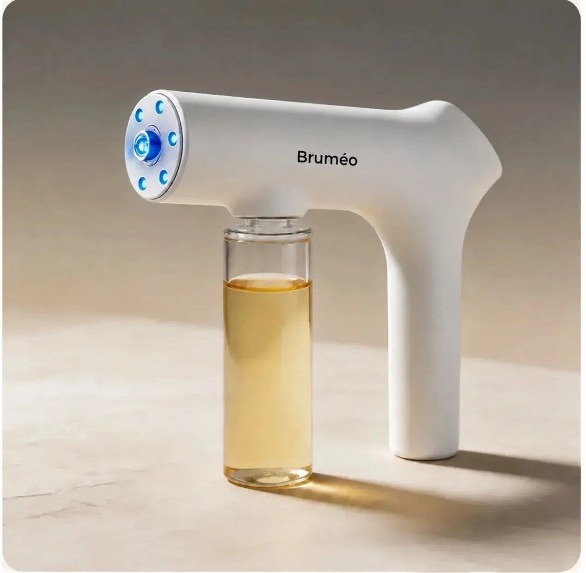 Pistolet anti-odeurs Bruméo — appareil et réservoir